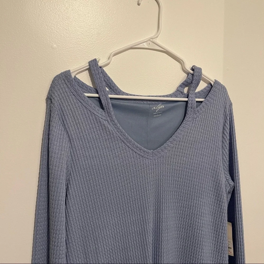 NWT Francesca’s Alya cutout dress Medium fall waffle knit - Picture 8 of 8